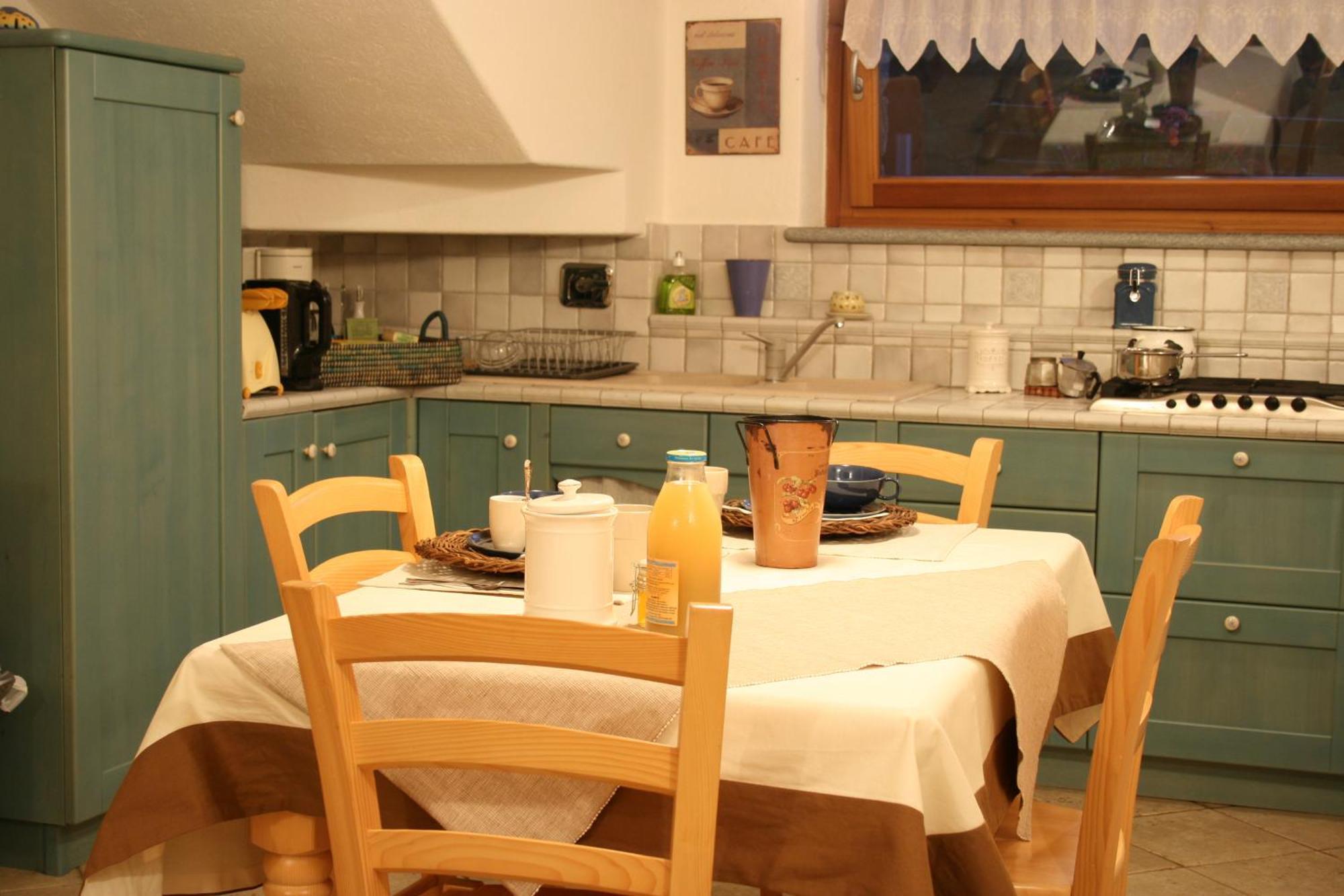 B&B Lo Tatà Fenis Extérieur photo